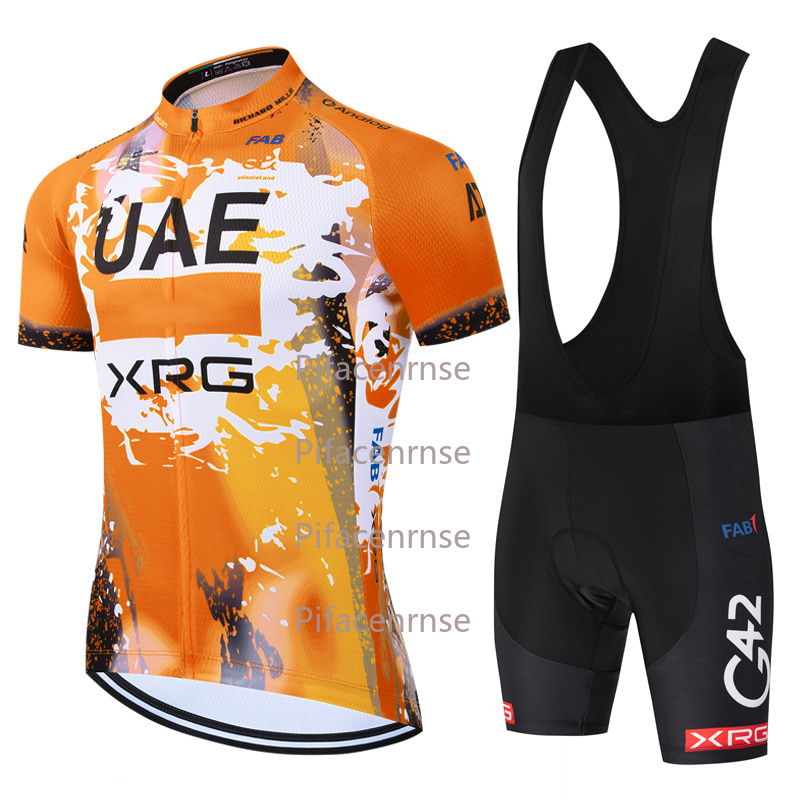 UAE Cycling Jersey Set Summer  - Mountain Biking Uae recensione e prezzo